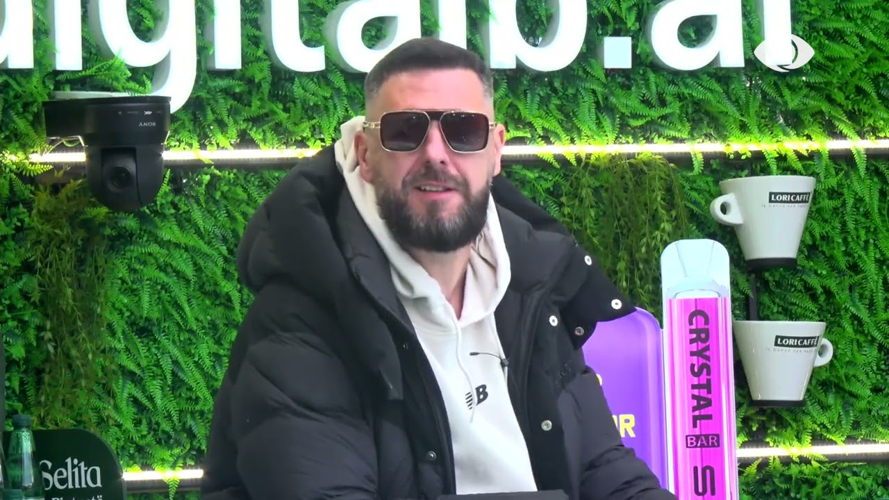 Ti i bën vajzat…/ Miri diskuton me Rogertin