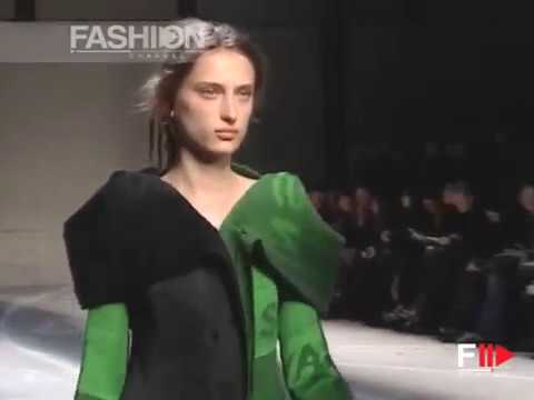 Fashion Show "Issey Miyake" Autumn Winter 2007 2008 Pret a Porter Paris 2 of 3 by Fashion Channel