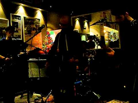 KA MATE KA ORA Live @ AMENABAR VASTO - 03.01.2013 - CAVE IN