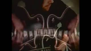 Grateful Dead - Born Cross-Eyed