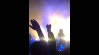 Sleigh Bells - Sing Like A Wire Live The Complex SLC