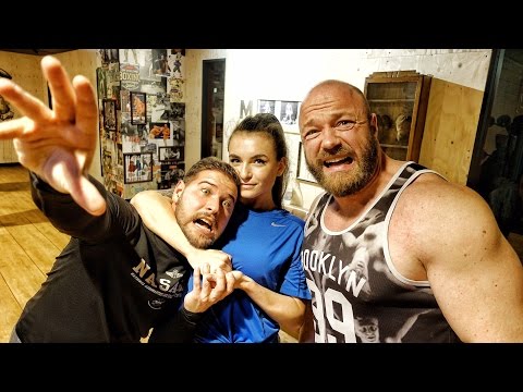 Auf die FRESSE! Diät macht AGGRO?!😬