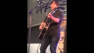 Charlie Worsham | Lawn Chair Don't Care