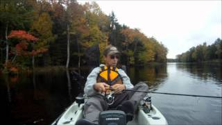 preview picture of video 'Striped Bass and Fall Colors On The Shubenacadie'