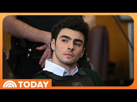 Luigi Mangione Back in Court as State Pushes to Go to Trial First