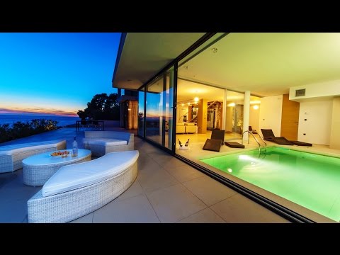 $18.7 Million Seven-Villas Luxury Awarded Complex in Primošten, Croatia