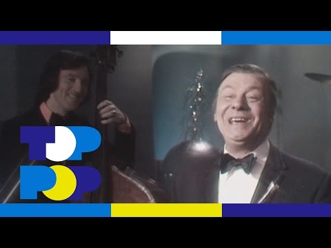 Nat Gonella & Ted Easton's Jazzband Ft Dick Cary - We Wish You A Merry Christmas • TopPop