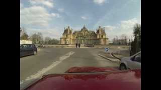 preview picture of video 'Maisons Laffitte arrivée au château par le parc'
