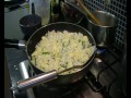 How to make egg fried rice, (THE SIMPLE WAY ...