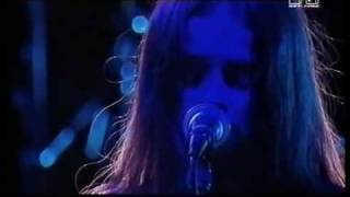 Video thumbnail of "Mazzy Star Into Dust"