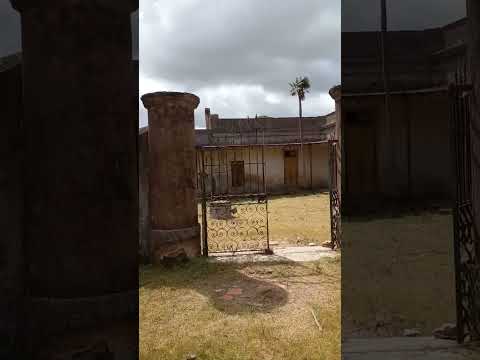 Vieja estancia y capilla abandonada  por ruta 40  Lavalleja