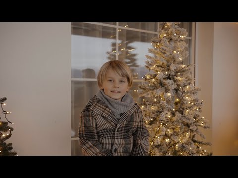 Andrei, Camelia & Jason Ciurdas Light in Bethlehem