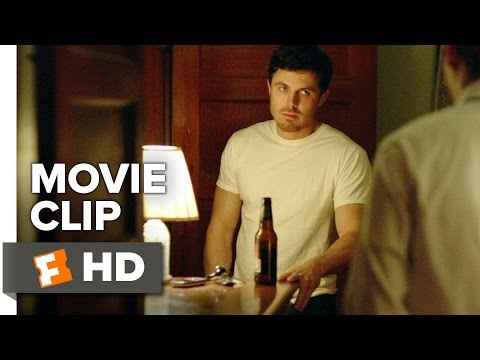 Manchester by the Sea (Clip 'Not Moving')