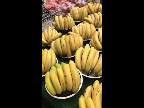 Dehku kene saste fruits in U K
