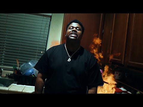 Mac Moo - Monkey With A Itch (Exclusive Music Video) | Dir. ShotByDiz