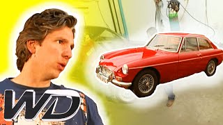 MG MGB GT renovation tutorial video