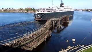 preview picture of video 'S.S. Badger Leaving Ludington, 1st Sailing Of 2013 Season, 05/06/2013'
