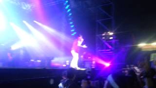 Melendi "la tortura de lyss" (Donosti 1/6/2013)