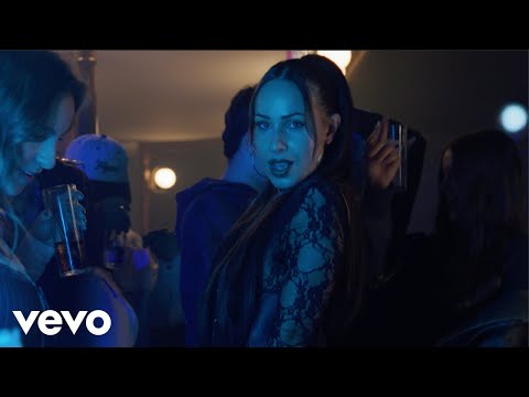 Laura West, CCF - CARAMELO (Official)