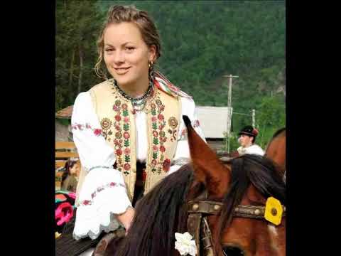 Hajlik a jegenye - Karcagi Nagy Zoltán