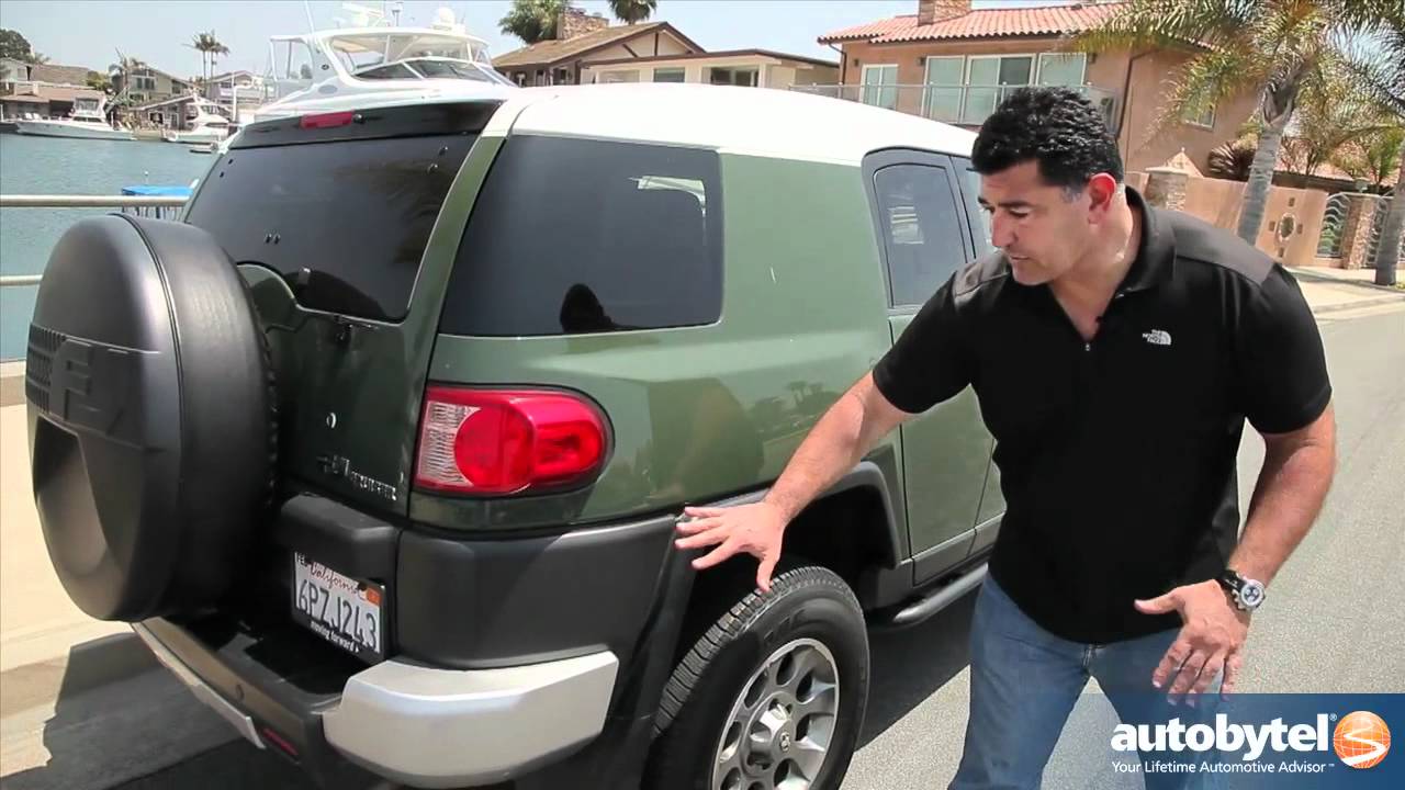 2012 Toyota FJ Cruiser Test Drive & SUV Video Review