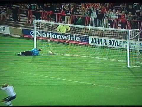 wrexham 1 v oxford utd  0     2002/3