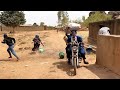 Le Retour De Amadi Dans Amadibougou Après Bannissement De Son Compte