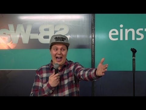 Kevin Ray, schon der Vorname macht ihn zum Opfer. - NightWash live