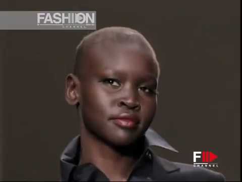MOSCHINO Spring Summer 2001 Milan - Fashion Channel