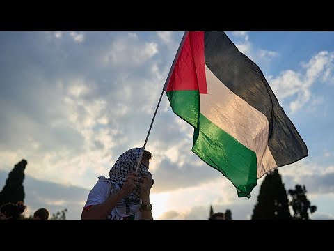 Video Thumbnail: WATCH: Protesters in Athens call for end to war in Gaza