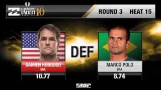 Billabong Pro Tahiti 2010 - Round 3 Heat 15 - Marco Polo x Damien Hobgood.