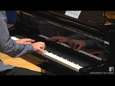 Claude Debussy - Page d'album; Ian Buckle, piano