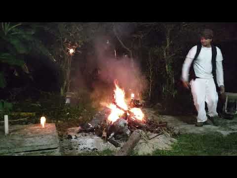 DANÇA CIGANA MASCULINA. CIGANO DANÇANDO.