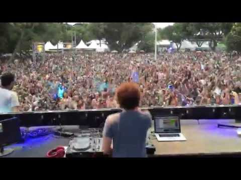 Felguk playing Na Golici by Avsenik at Holi Festival Of Colors