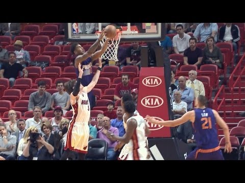 Marquese Chriss Skies for the Reverse Alley-Oop | March 21, 2017