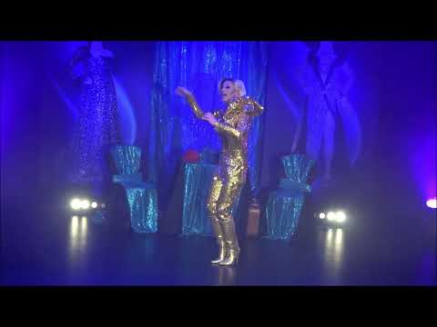 Helena Vondráčková - Vzhůru k výškám - travesti Divoké kočky -  Cabaret des Péchés Brno