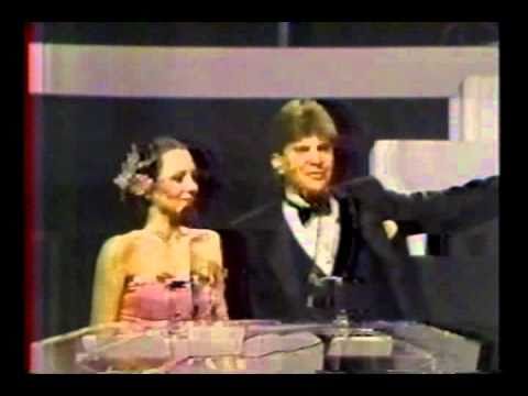 VILMA PLANAS GANA PREMIO OTI 1983 CANCION HAS VENCIDO.