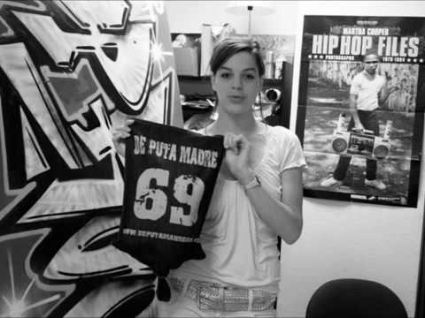 Spike69 - Anarwtiemai an feat Paraxenos