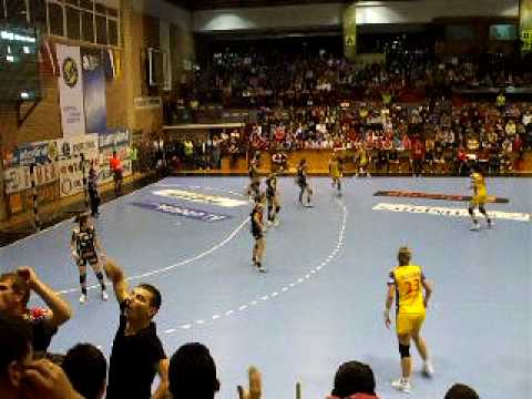 OLTCHIM:ITXAKO 27:26(15:14) [Gol Patricia Vizitiu]{1}