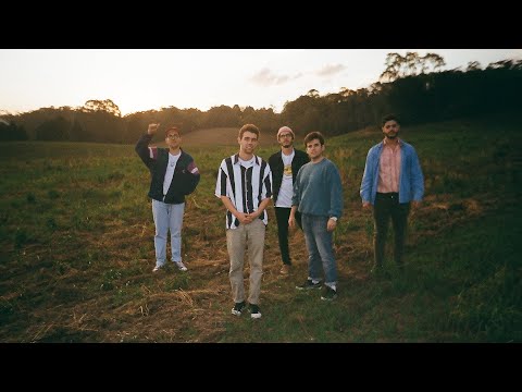 Jovem Dionisio - Romance Frito (Clipe Oficial)