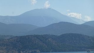 preview picture of video 'Argostoli to Lixouri by ferry'