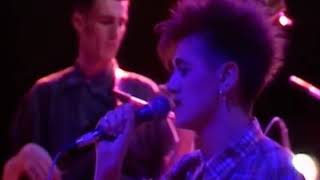 Everything But The Girl - Frost &amp; Fire - (Live on BBC, Whistle Test, 1984)