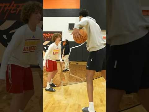 Nelson Went 1v1 Against Victor Wembanyama 👀🤣