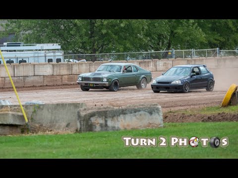 V8 Class Spectator Eliminator Racing at Shawano Speedway - 2020 Fair