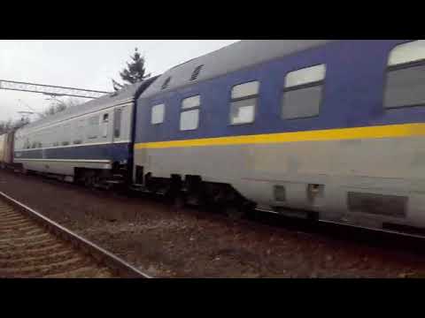 Trenul IR 1765 Iaşi-Timişoara Nord oprire în gara Dolhasca