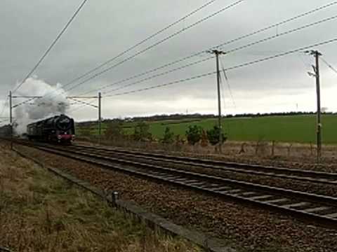 70013 at Crofton (Wakefield) 27th February 2009