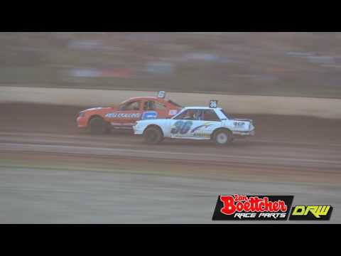 Modified Sedans - Heat 36 - Lucas Oil Kings Royal V - Kingaroy Speedway - 28.01.17