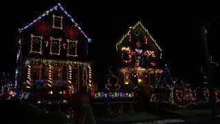 Incredible synchronized holiday light show in White Plains, NY.