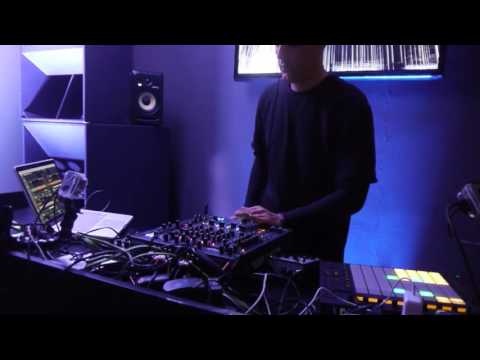 Paco Osuna Play Luca M - TalkBack (Gianni Firmaio Remix) LIVE from DJ Mag