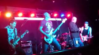 Shadows - Four Star Mary live @ The Slade Rooms